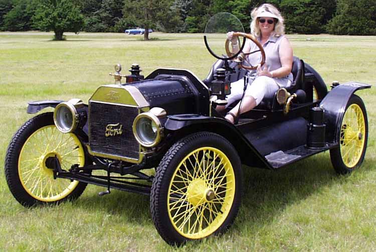 14 Ford Model T Speedster