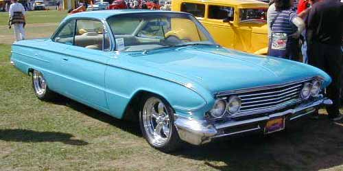 61 Buick 2dr Hardtop