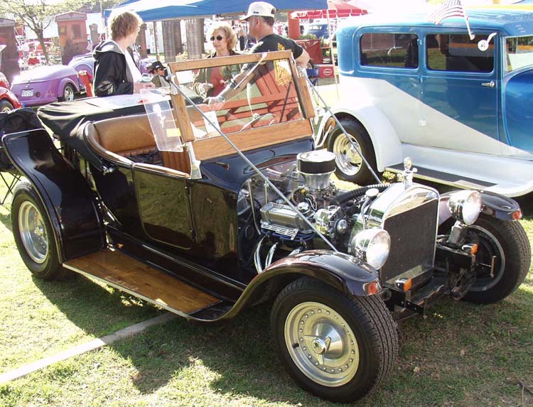 25 Ford Model T Roadster Pickup