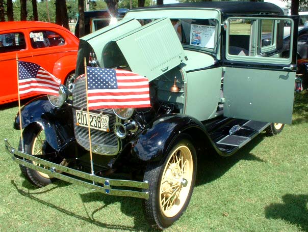 29 Ford Model A ForDor Sedan