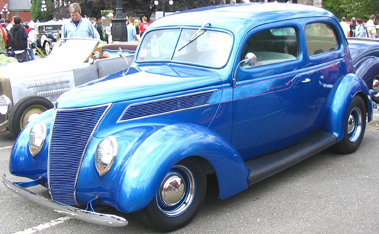 37 Ford Tudor Sedan