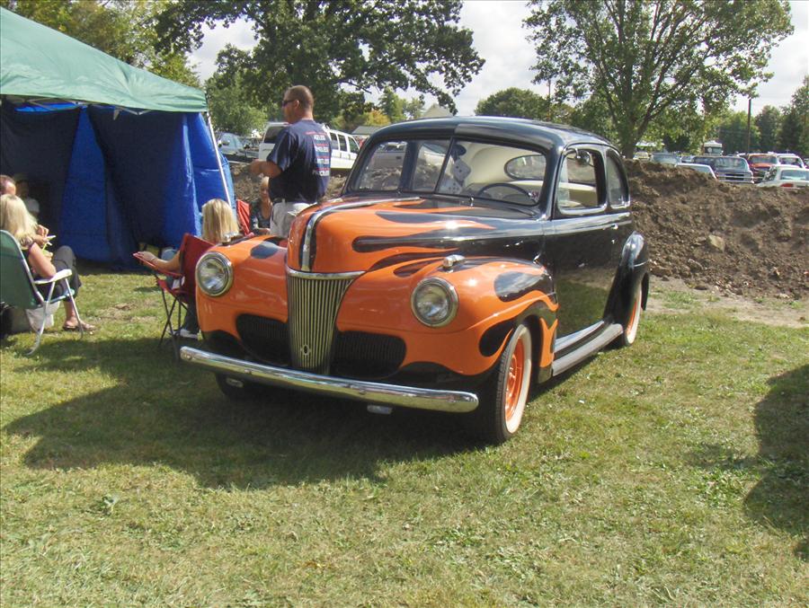 41 Ford Tudor Sedan