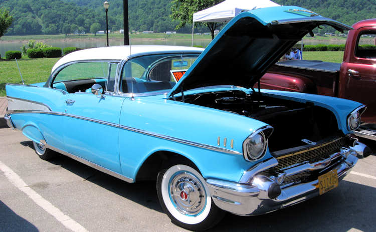 57 Chevy 2dr Hardtop