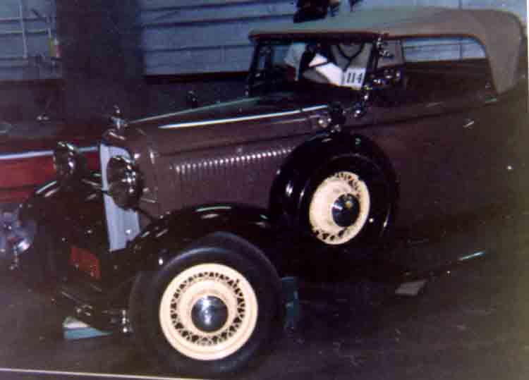 32 Ford Roadster
